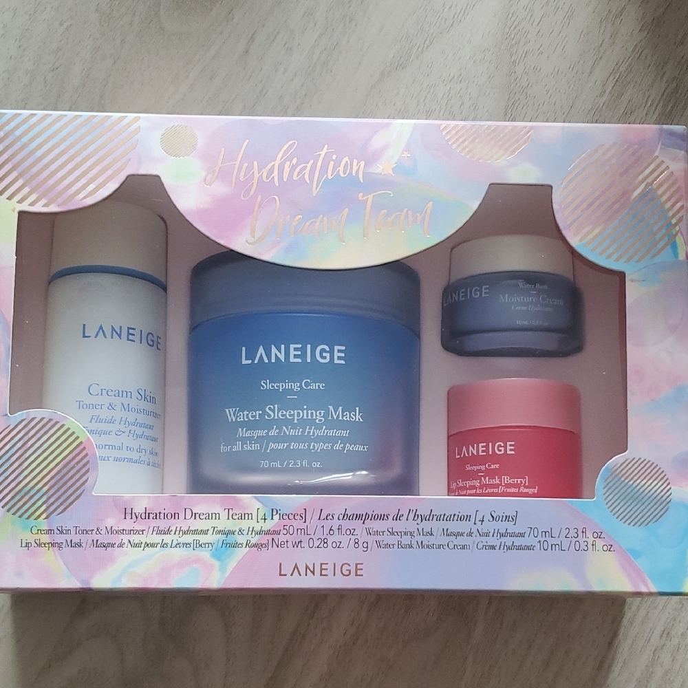 LANEIGE Hydration Dream Team Skincare Set - Blue, White, Pink